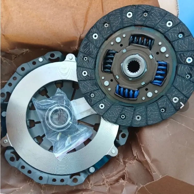 کیت کامل کلاچ پژو 405 پری دمپر 6 فنر طرح VALEO ایساکو اصل شرکتی 0670302719